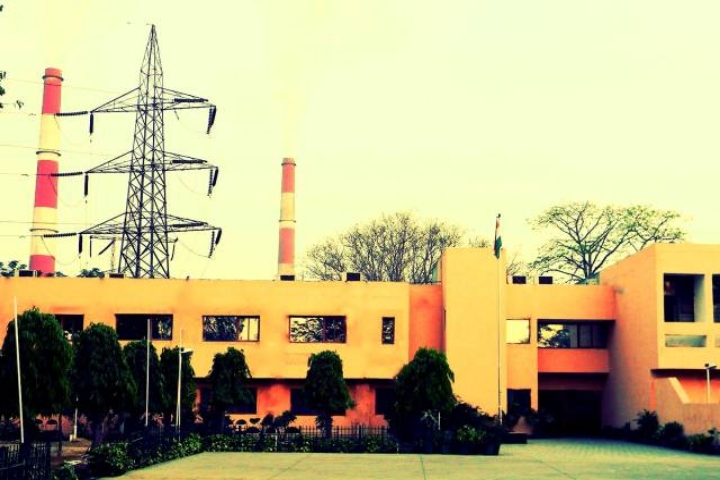 https://cache.careers360.mobi/media/colleges/social-media/media-gallery/7794/2019/3/18/Campus View of National Power Training Institute New Delhi_Campus-View.jpg